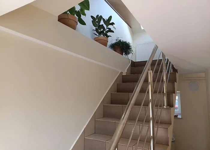 Apartament Up Rooms-Targi Domek
